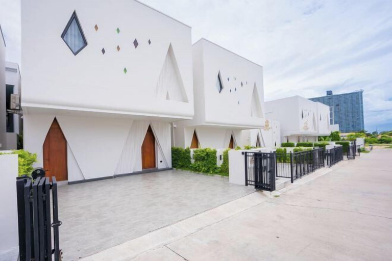 Exterior 4, Moon 5-Bedroom Luxury Pool Villa, Pattaya