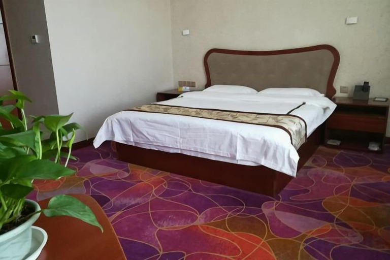 Bedroom 3, Di Jing Hotel, Xilin Gol