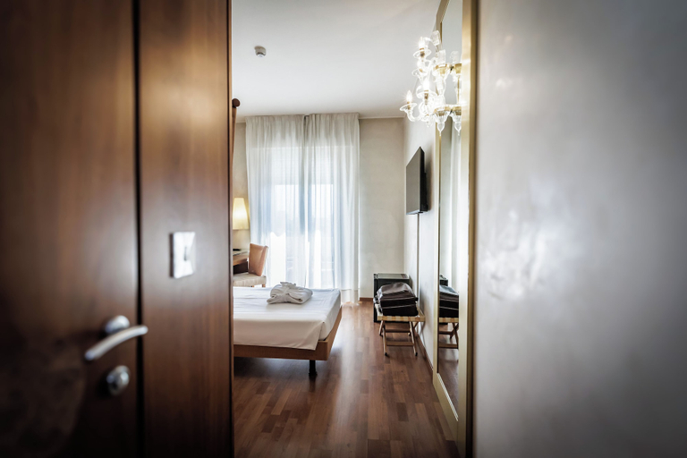 Bathroom 5, Termeterna Resort, Padua