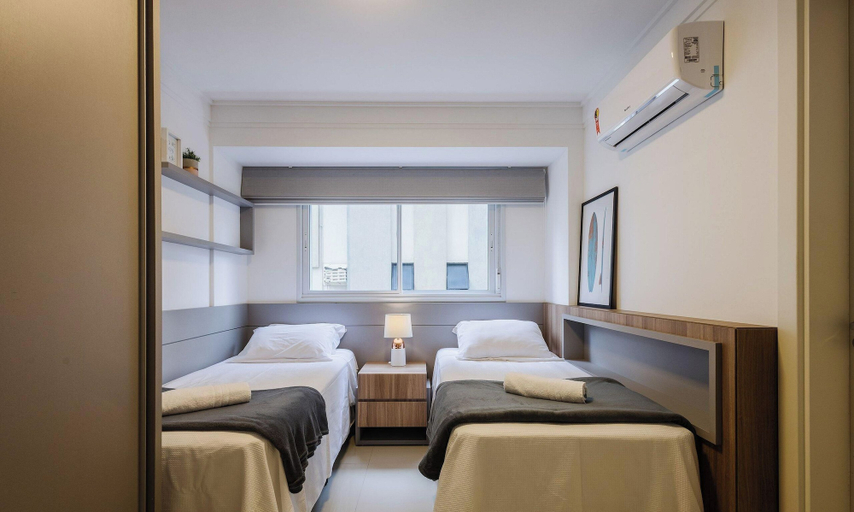 Room 4, Sophisticated 3BR Apt 200m From Beach Seo0702, Itapema