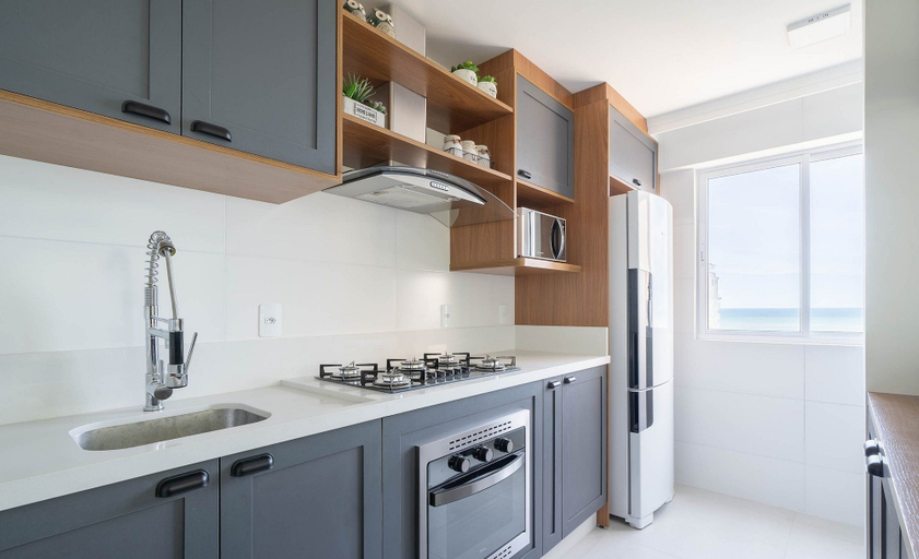 Private kitchen 2, 2BR Seaview apt Near Itapema Beach Sem501, Itapema
