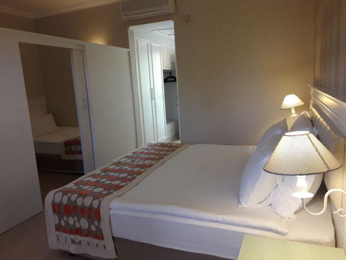 Bedroom 3, Club Nena - All Inclusive, Manavgat