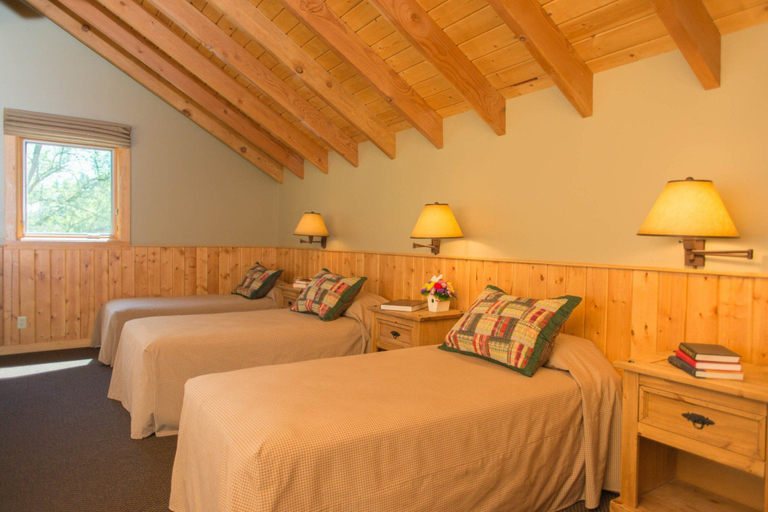 Bedroom 4, Sun Mountain Lodge, Okanogan