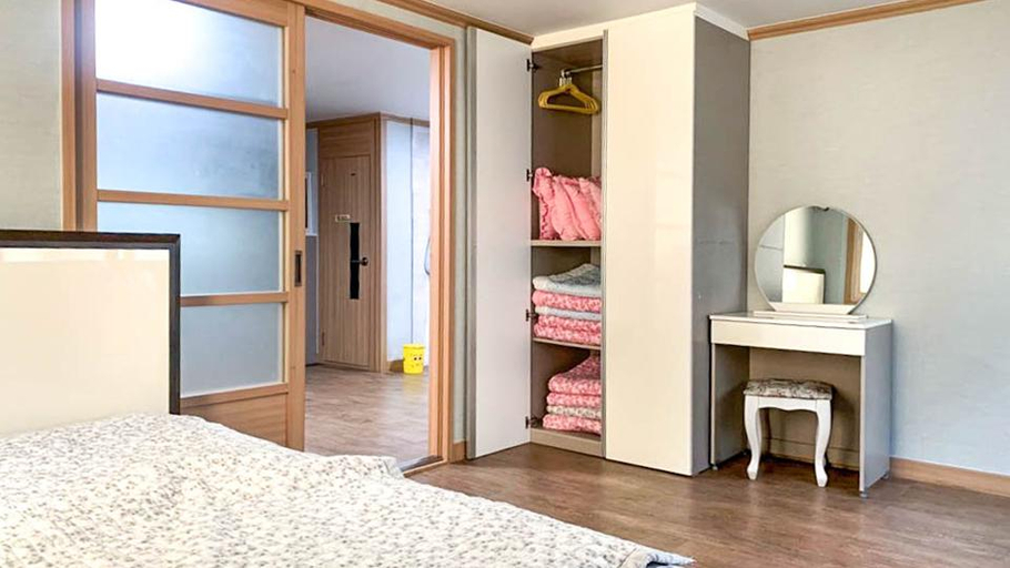 Bedroom, Tongyeong Se-An Residence Pension, Tongyeong