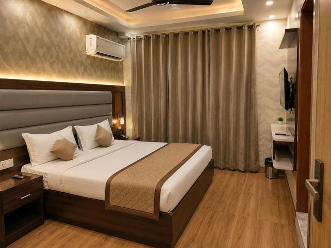 Room 5, Hotel Kaushal, Ghaziabad