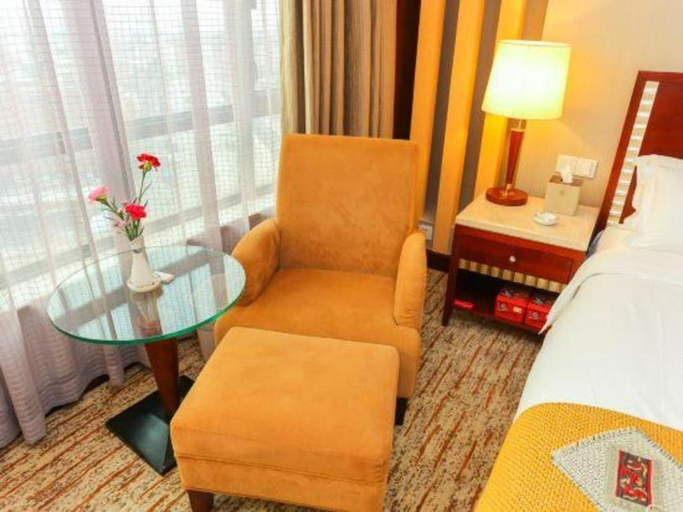 Bedroom 3, CP Peninsula Hotel, Dongguan