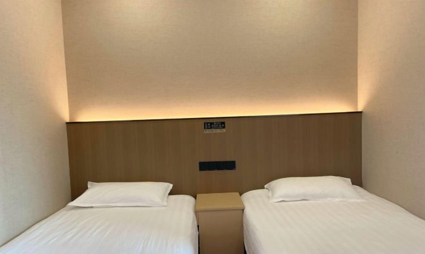 Bedroom 3, Wuyuan Jindan City Homestay, Shangrao