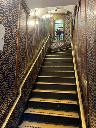 Public Area, The Walrus Bar and Hostel, London