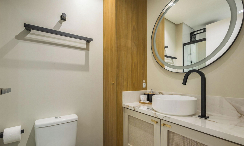 Bathroom, Studio in Center of Rosa, Rooftop w/ Pool Rso0012, Imbituba
