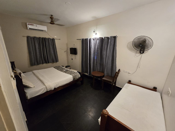 Room 2, Grace Residency, Madurai