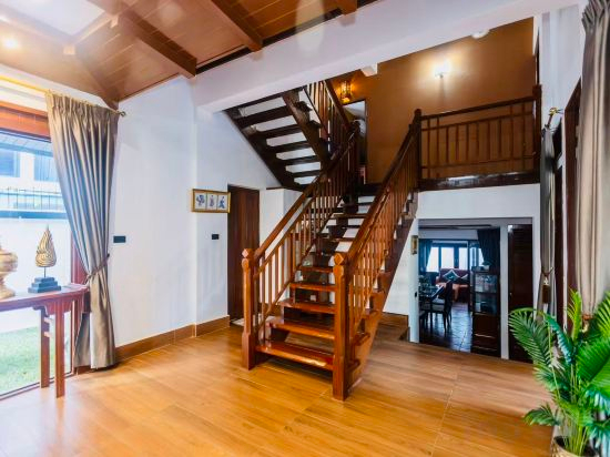 Hotel Interior/Public Areas 2, Darawadi By Facai 4 Bedroom Pool table BBQ Near Beach, Pattaya