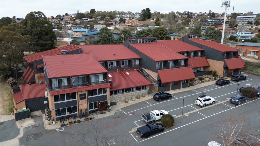 Exterior & Views 2, Alpine  Gables , Snowy River
