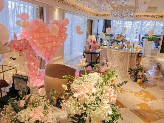 Others 4, Island International Hotel, Ezhou