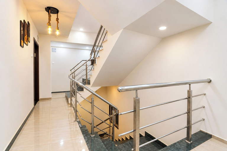 Lobby 5, FabHotel Jaihind Building, Pune