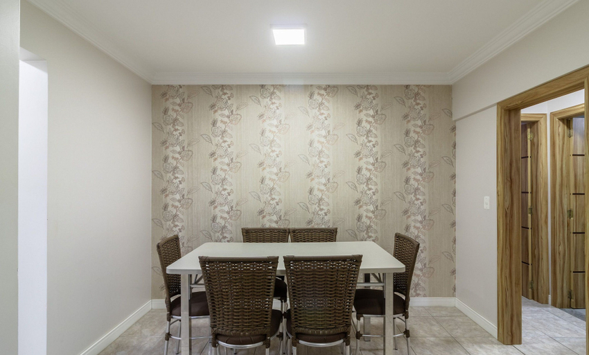 Apts in a Building 180m From the Beach in Balneario Camboriu - Rajs, Balneário Arroio do Silva