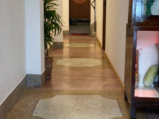 Hotel Interior/Public Areas