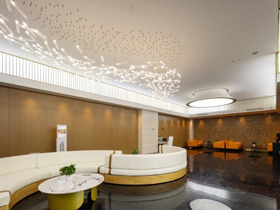 Hotel Interior/Public Areas
