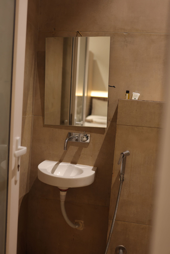Bathroom 5, Hotel Ashoka Inn Bilaspur, Bilaspur