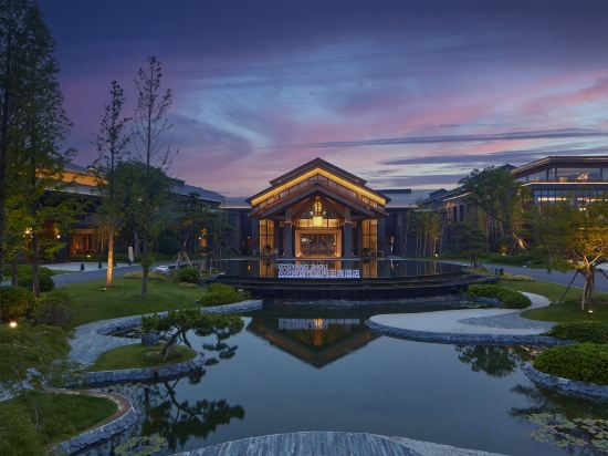 Hotel Exterior 2, Yangzhou Guest House Canal Sanwan Hotel, Yangzhou