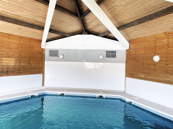 Pool 2, Romantic Getaway on Ile D'oleron, Charente-Maritime