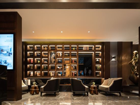 Hotel Interior/Public Areas