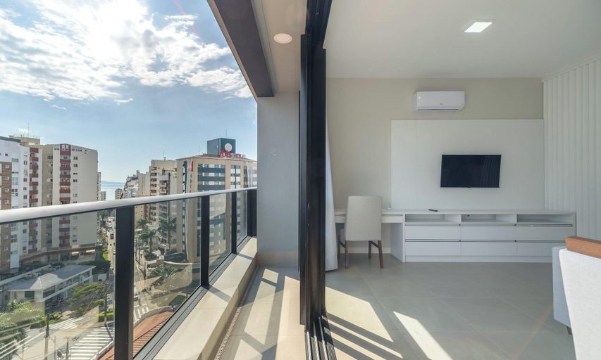 Interior, Charming Studio With Sea View in Downtown Tvt1008, Florianopolis