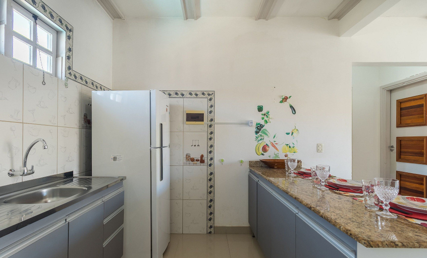 Private kitchen 5, Condo w/ Pool and BBQ Grill - ART, Porto Seguro