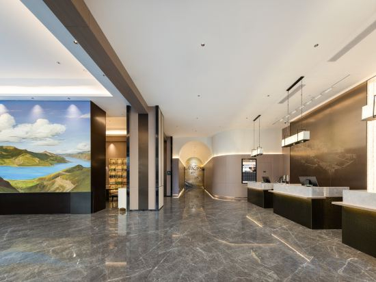 Hotel Interior/Public Areas