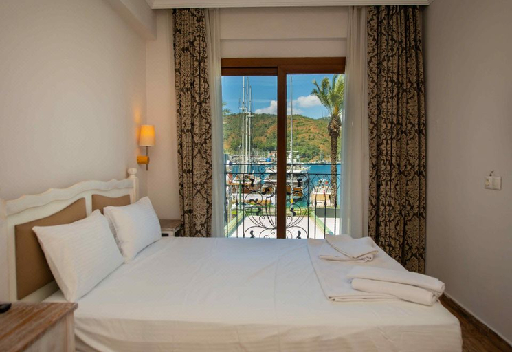Bedroom 3, Cennet Life Hotel, Fethiye