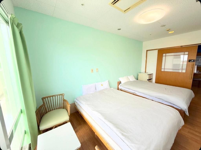 Room 2, HI OKINAWA KIN-TEN, Kin