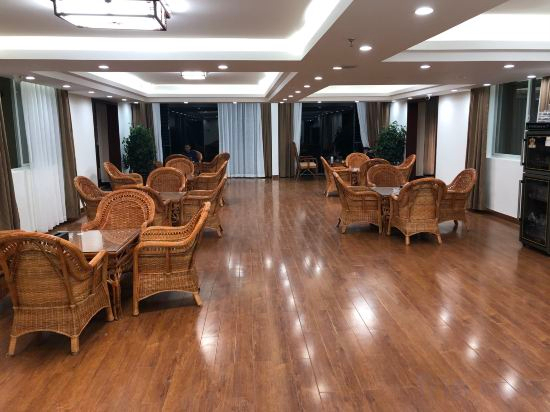 Fitness & Recreational Facilities