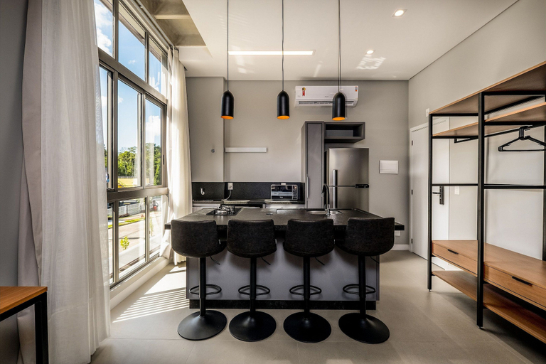 Private kitchen, Beautiful Loft 750m From Canas Beach Tps212, Florianopolis