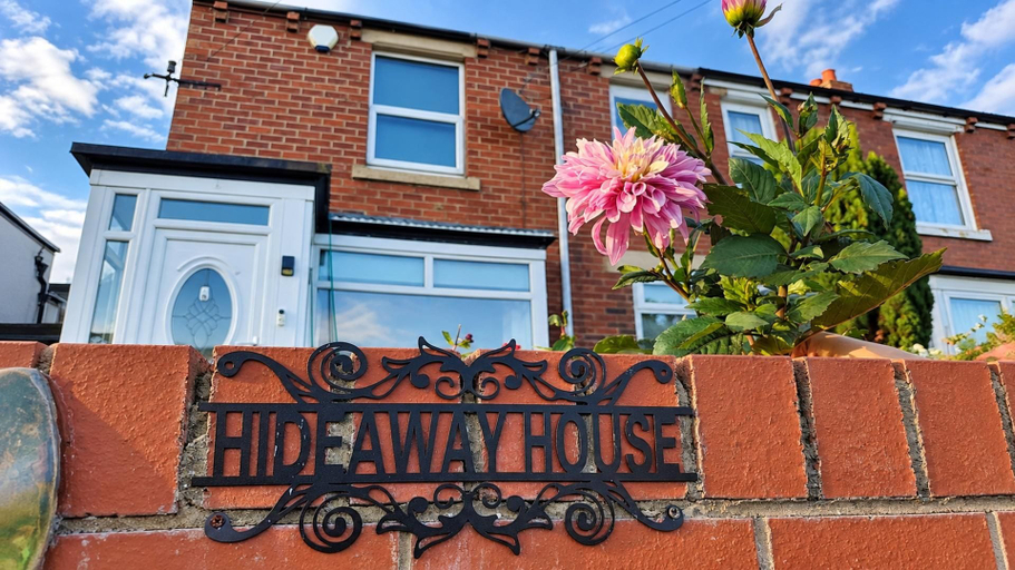 Primary image, Hideaway House, Sleeps 6 With Hot Tub & Balcony, Durham