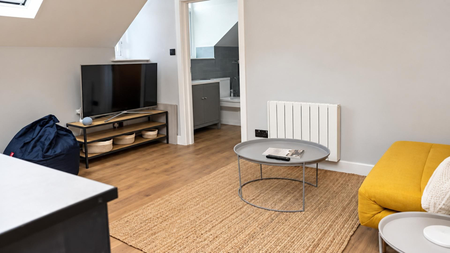 Primary image, Central 1-bed Apartment, Sleeps 3 Near Parking, Bournemouth