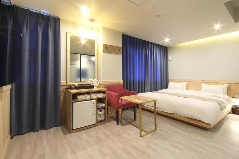 Bedroom 3, Busan Oncheonjang Hotel Carino, Geumjeong