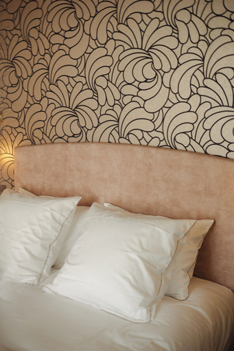 Room 2, L ODE A PIERRE, Landes