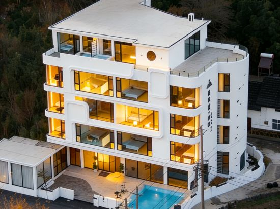 Hotel Exterior 3, Forest and Stream · Poye, Xuancheng