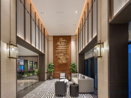 Hotel Interior/Public Areas