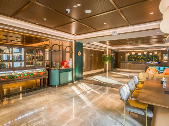 Hotel Interior/Public Areas