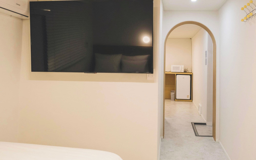Bedroom 4, Bluenote, Nam
