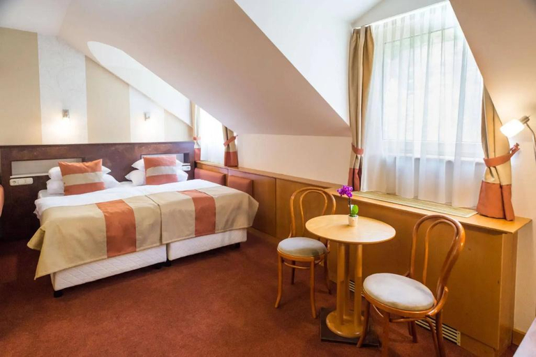 Bedroom 3, Hotel Spa Heviz, Hévíz/Keszthely