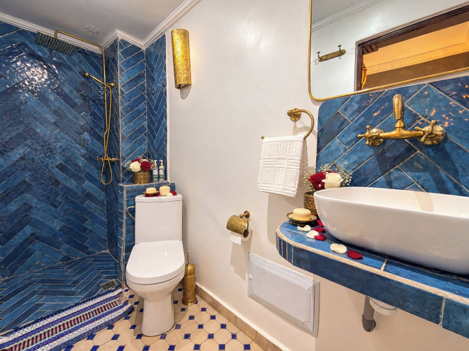 Bathroom 4, Riad Medina d'Or, Marrakech
