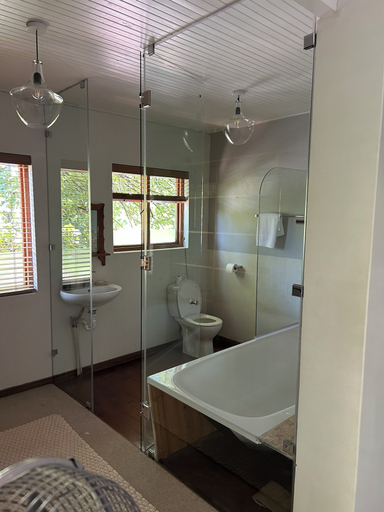Bathroom, Kriluki Accommodation, Cape Winelands