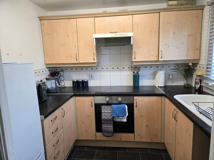 Private kitchen 4, West Winds Sleeps 4 With Garden, Staffordshire
