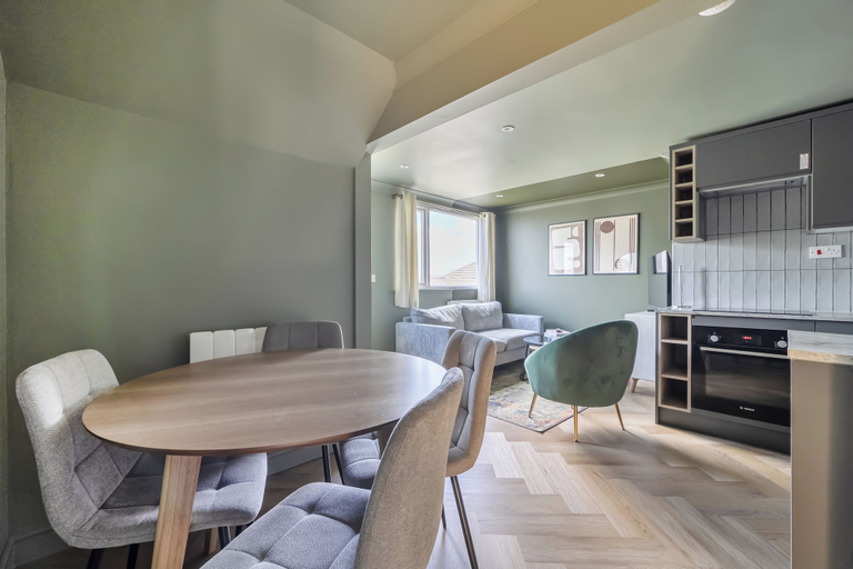 Interior, 1 Bedroom Apartments Sleeps 3 - Balcony - Pets Ok, Cornwall