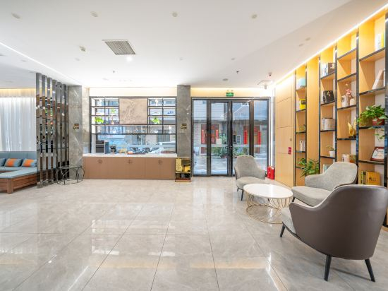 Hotel Interior/Public Areas 2, GreenTree Inn (RT mart, Yulin Convention and Exhibition Center), Yulin