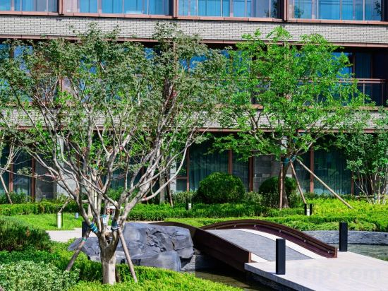 Hotel Exterior 2, Qihu Hotel, Beijing