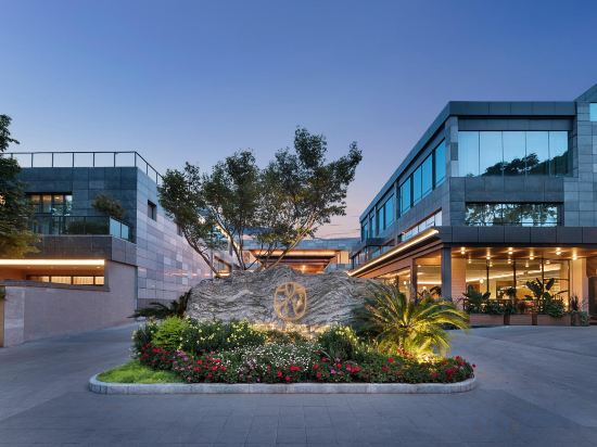 Hotel Interior/Public Areas 5, BLOSSOM HOUSE QINGCHENGSHAN CHENGDU, Chengdu