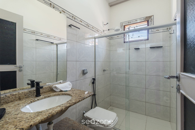 Bathroom 4, Condo w/ Pool and BBQ Grill - ART, Porto Seguro