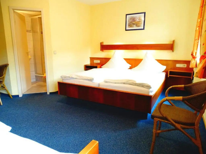 Bedroom 2, DORMERO Moselhotel Koblenz-Alken, Mayen-Koblenz